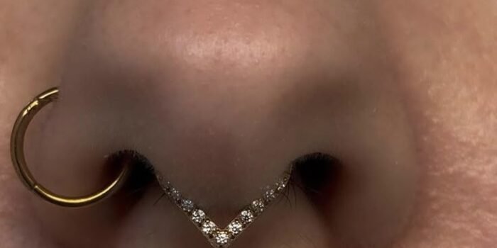 Piercing nosa septum czy skrzydełko ?